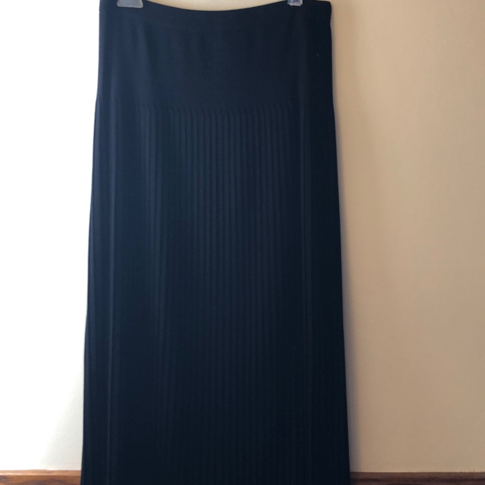 Misook Pleated Knit Midi Skirt Black size Petite L
